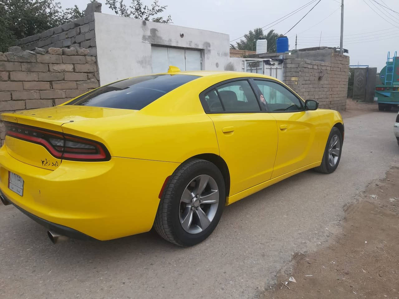 سلام عليكم جارجر للبيع مديل 18اصل السياره كفاله مہَטּ الحادث السياره سرقه جاملغين الماميه فقط بدون حادث اليرباك كله سالم السياره حلوه ونضيفه ومصفره هيئه وغرامات (خط السياره قرنه_بغداد)تخم تاير حداده اكسن مكينه كلها كفاله خير مہَטּ الله سعر السياره 180وبيه مجال وانه بل الخدمه (رقم صاحب السياره)***********)اتصال واتساب متواجد
