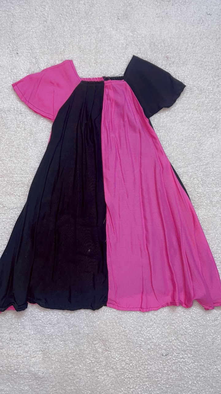 يلبس عمر ٤ الى ٦ سنوات  
سعر القطعه مع الخياط ٤ الاف بنات ✨
توصيل جميع المناطق والمحافظات ✨


**إذا كنت صاحب هذا الإعلان وتريد حذفه لأي سبب، رجاءا أرسل رسالة إلى الدعم الفني**