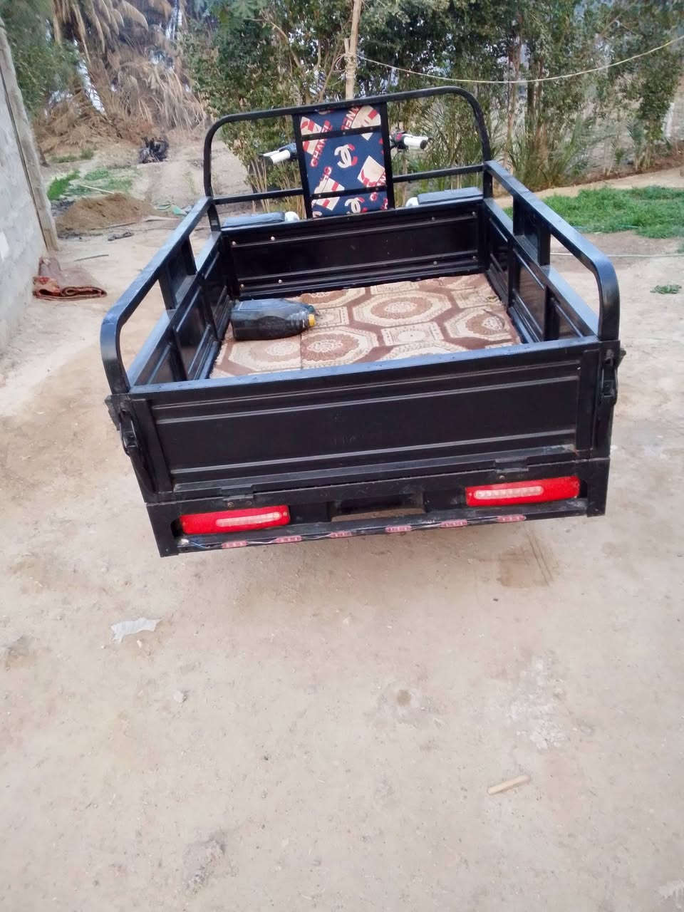 السلام عليكم ستوته للبيع جمره موديل 23 محرك 25 قبل شهر شاده ستوته جاهزه ترهم مراوس حسب القناعه طب خاص وعرف تفاصيل ***********
