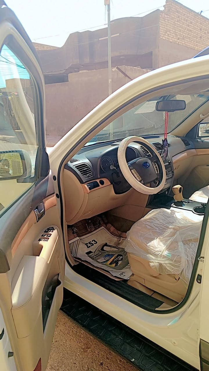 للبيع كيا موهافي خليجي موديل 2014 رقم بغداد انكليزي مكفوله السيارة باسمي نهاية السنوية2028موجوده  بالعمارة محرك 6سلنر3800  تبريد ثلاث قطع‏ و مثبت سرعه وطخم تاير جديد كامره حساسات خلفيه فتحه سويچ تحكم ستيرن اواكس فلاش قرص بلوتوث متواجد  فيس ماسنجر و 
‪***********‬‏ السعر 152
