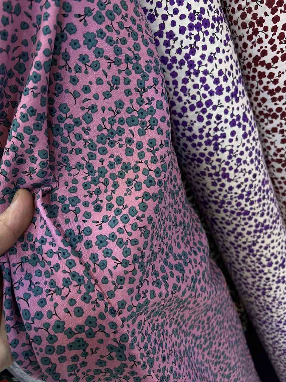 شنو هل جمال المحل مفتوح طيلة ايام العيد
كشمير ايطالي  نقشات مميزه 🥀
قطعه مترين ونص ضبط ب 6 الف فقط 
متواجدون كل ايام الاسبوع من 3ونص عصرل 11 ليل

 ☎️ *********** واتساب
شارع تولةفروش مقابل معمل النسيج
✨♥️✨مجمع دلسوز البزاز✨♥️@أبرز المعجبين

