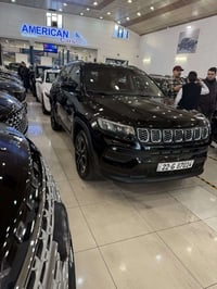 جيب كومباس فول عدة فتحة مواصفات لمتت موديل ٢٠٢٢ بيها قطعتين ونص صبغ قط...