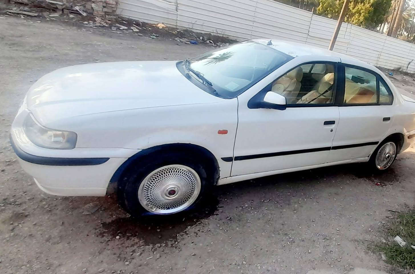 السلام عليكم ورحمة الله وبركاته سمند لبيع الموديل ٢٠١٠ رقم انكليزي مشروع وطني نضيفه كلش مابيه السعر 40 المكان (بغداد الزعفرانية )الرقم (***********)
