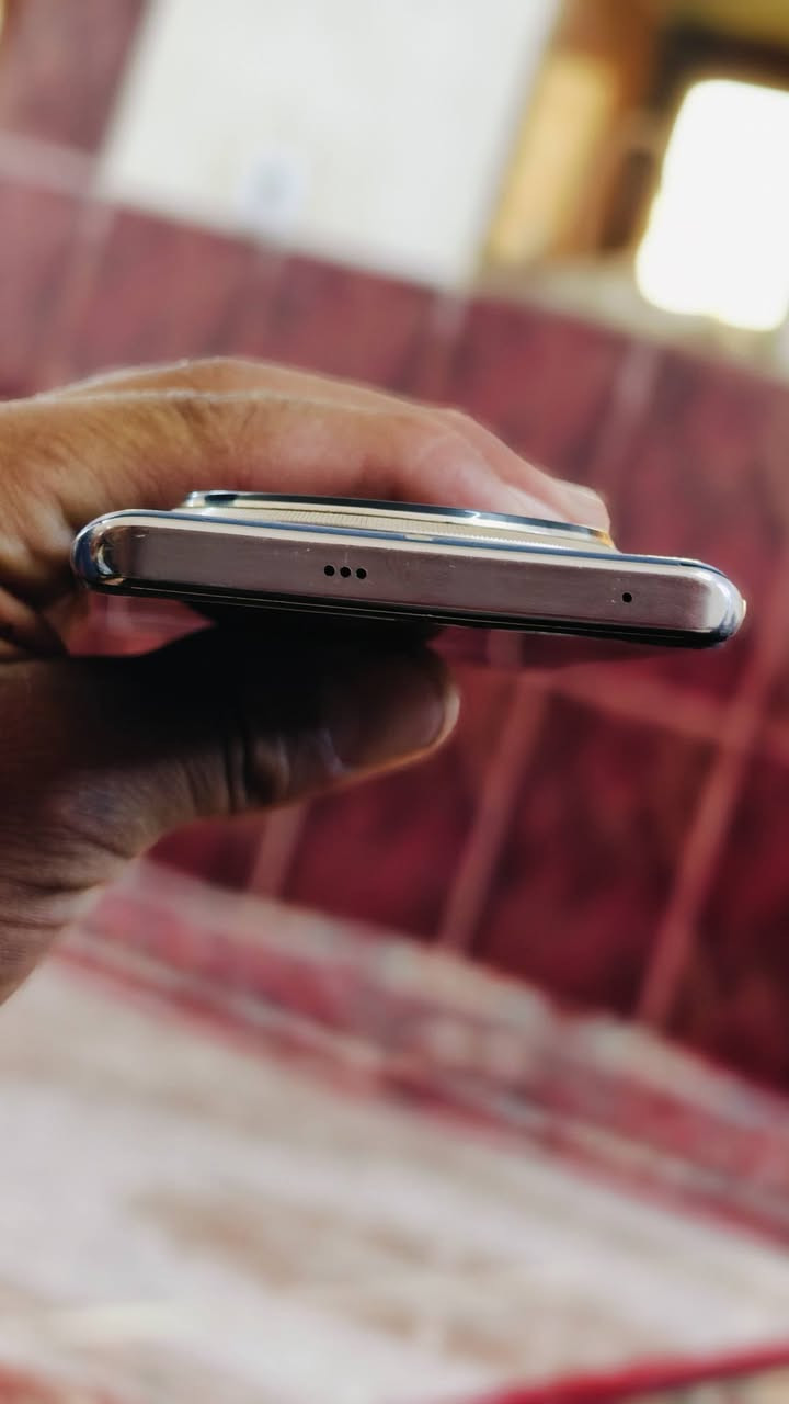 جهاز ريلمي 12 برو بلس شرط نظيف فقط تبديل لزكه  ضمان يوم كامل ملحقات كامله الجهاز من خارج الموصل غرب نينوى السعر 300 لا تكسر بجهاز شراي تعال خاص


**إذا كنت صاحب هذا الإعلان وتريد حذفه لأي سبب، رجاءا أرسل رسالة إلى الدعم الفني**