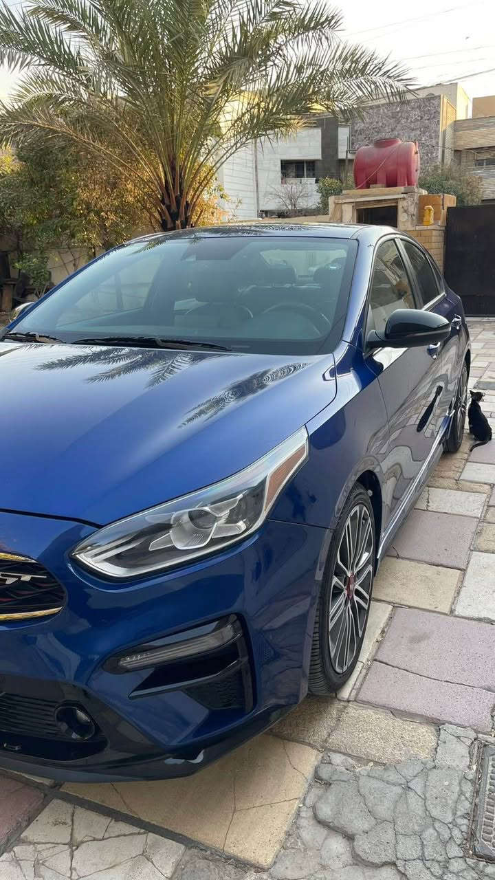 السلام عليكم فورتي ٢١ جيتي لاين فول لفول سياره كلين تايتل بدون حادث سبير منازل ماشيه ٥١ الف اربيل باسمي
سياره فقط مازكيت لباقي كفاله تفحص وين متريد وسعرها مناسب كلش مستعجل على بيعتها يشهد الله صور سونار وصور امريكا بلمنشور 
سياره مزوعه مواصفات للاخير ولجيتي لاين معروف ميحتاج اشرح مكاني بغداد البنوك *********** بغداد, العراق
