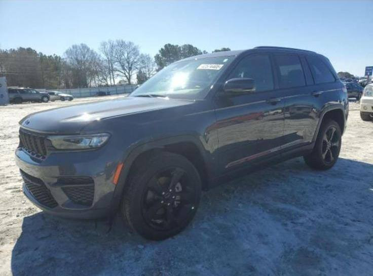 السلام عليكم جيب  شيروكي لمتدد 
2024 
Jeep Grand Cherokee 4Xe 2024
حجم المكينه : 2000  تيربو
الضرر  : جاملغ الايمن فقط 
الباقي كفاله عامه سيارة جديده 
فول مواصفات 1/1  عدا البانوراما 
5 راكب سيارة. 
الرقم بغداد تحويل سيارة 
#السعر : مناااااسب 
مكانها السيارة بغداد /الشعلة 
الاستفسار واتساب (***********)

