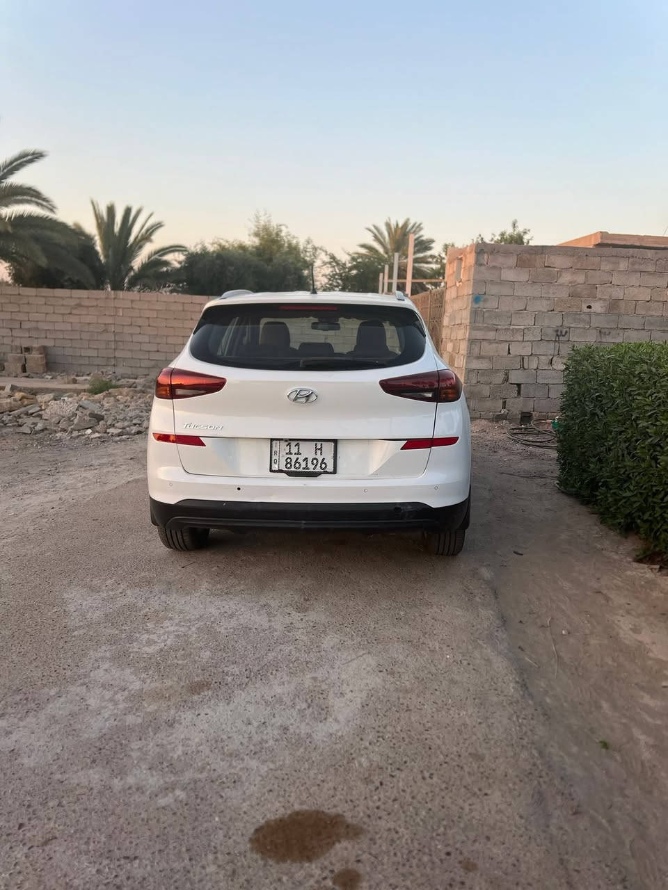 السلام عليكم توسان ١٩ خليجي نص فول بيه بنيد مبدل ومصبوغ ودعاميات مبدله وبيه اقل الشبر بارد باب السايق الاستفسار اتصل ***********
