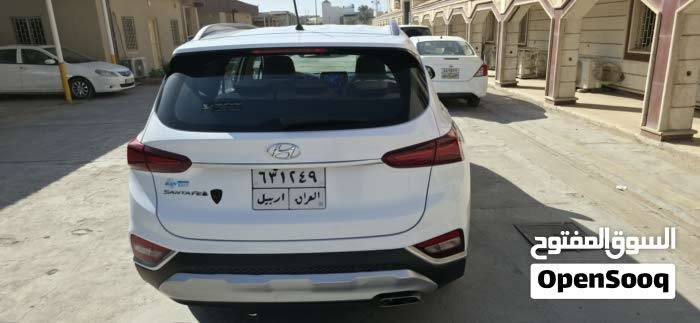 السلام عليكم ورحمة الله وبركاته 
للبيع سنتافي 2020 خليجي لون أبيض صدفي فول عدا البانوراما محرك 6 سلندر 3.5 رقم أربيل سنوية لغاية نهاية 2026 باسم شركة ووكالتها باسمي السيارة مكفولة ونظيفه جداً مابيها قطرة صبغ
 بصمة تشغيل وابواب
 كاميرات وحساسات أمامية وخلفية
ويل 19
 صندوق كهربائي
كشنات كهربائية مغلفة جلد مع الارضية
بردات بالأبواب الخلفية
 تشغيل عن بعد وترحيب عند الاقتراب
 شاشة اندرويد تدعم ابل كار بلي واندرويد اوتو
 وكثير من المواصفات بعدها بوضع الشركةماشية 45 الف وقابلة للزيادة
تبريد محرك گير حدادية كله جديد شرط
السعر 260 ورقة
مكاني بصرة
للاتصال ***********
