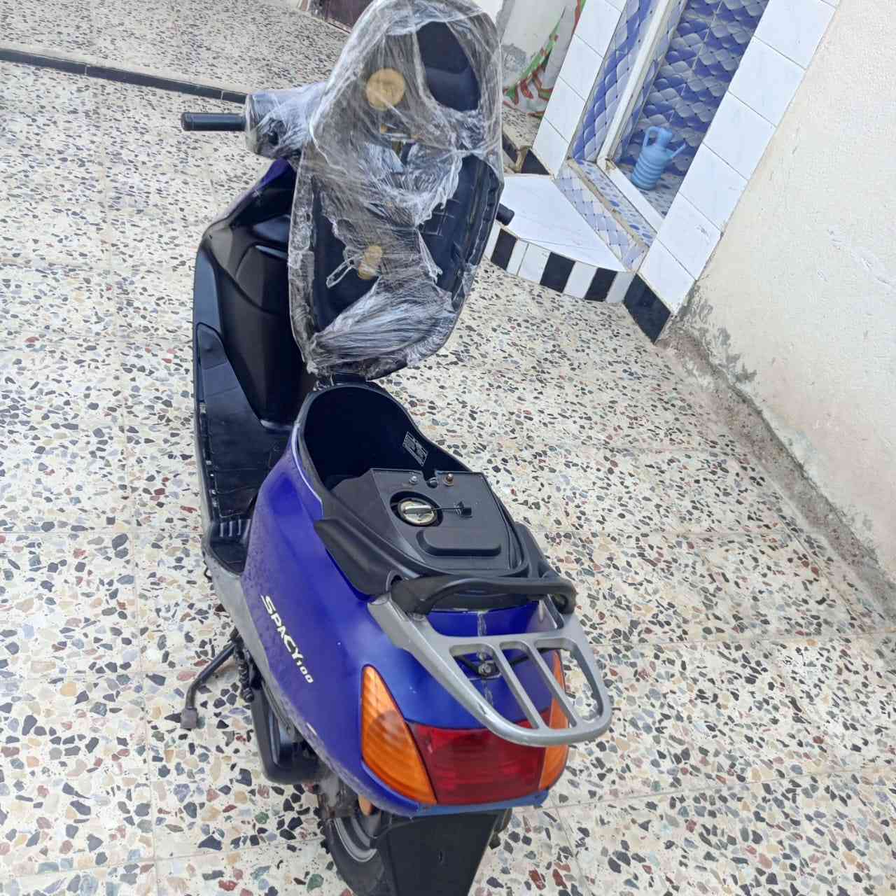 سلام عليكم دراجه سبايسي للبيع اوراق مگينه مكفوله السعر 350للستفسار ***********
