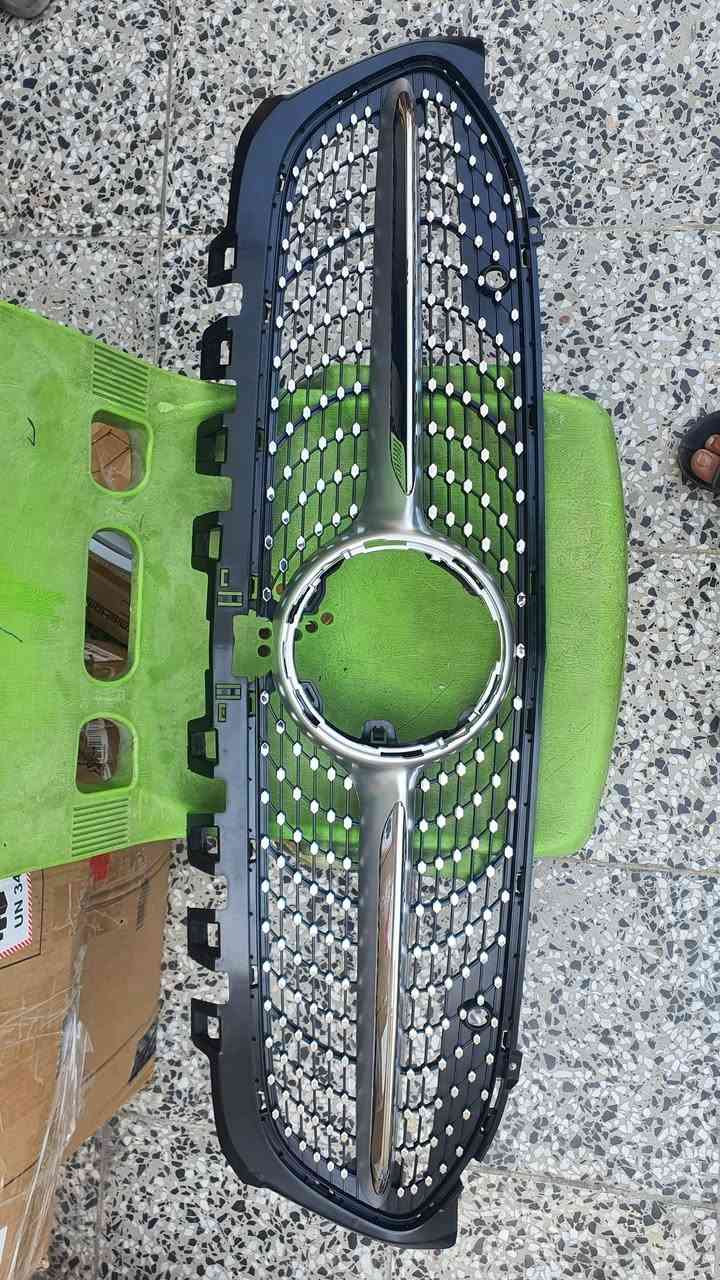 شباك مارسيدس للبيع سعر ٦٠ الف ***********
