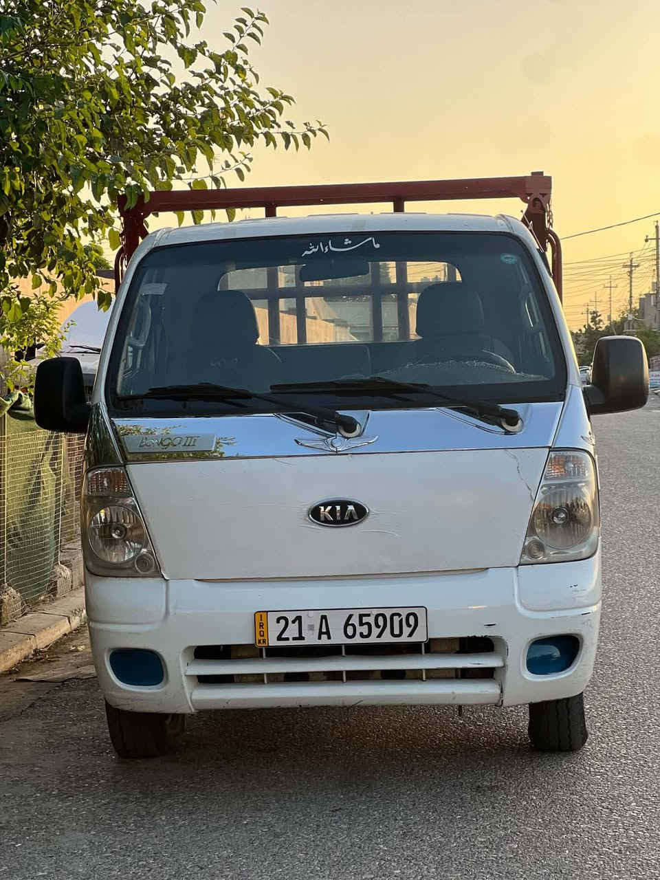 کیا دوو تەنی ۲٠۱۲مەکینە ۲۷٠٠ گیڕو مەکینە بەشەرت  بن دوسەی لیدانی هەیە هەیە پیشی بویاعە لەگەڵ هەردوو  دەرکای تیکمەو شانو سەقف بە شەرت سەنەوی بەسەر جووە  شوین هەولیر ٠۷٥۱٠٦٤۲۷۱٥
