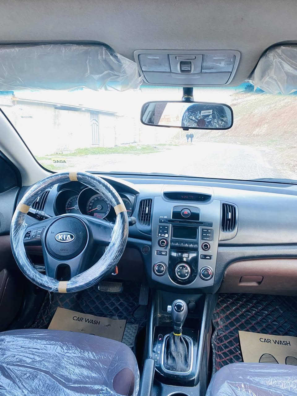 کیا سیراتو مۆدیل 2011 فول مواسەفات تەنها بەسمه نیە مواسەفات تو ماتیک شەش گیر سلایت ئاوينه کارەبا جام کارەبا حەساس ئایپات کامیرا هیتر گیرو مەکینەی بەشەرت نەکراوەتەوە دەنگودوکەلو سەرف بەشەرت توندووتولی بەشەرت نمونەو یەک دەستە سەیارەکە بی بۆیاخە بی لیدراو تەنها یەک کارتی بجوکی هەیە دووجیگای بجوک ساردە کوتە هەموو گیانی بەشەرت  پاک ماوەتەوە سەنەوی تازەتەواو بوە بەناو خۆمانە تەحویل وەکالە بەشەرت جوارتایەیی تازەیە هەموو گیانی بەشەرت دەفروشم*********** كويسينجاك, أربيل
