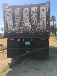 عربانه للبيع موديل 2007مكفوله اي استفسار عله الرقم 07830033695