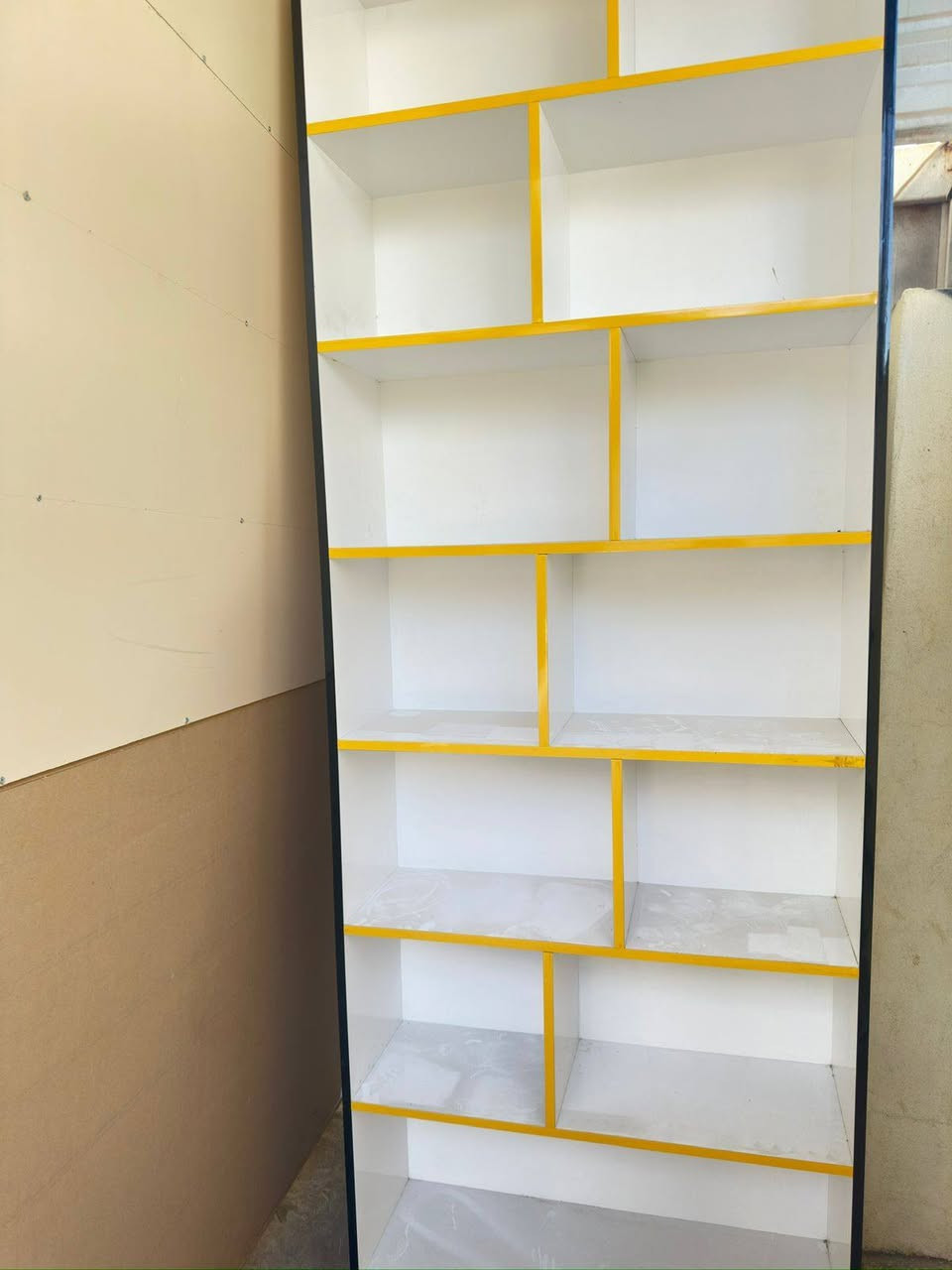 السلان عليكم رفوف للبيع الاستفسار ع رقم وات ساب‏‪0772 139 2517‬‏
