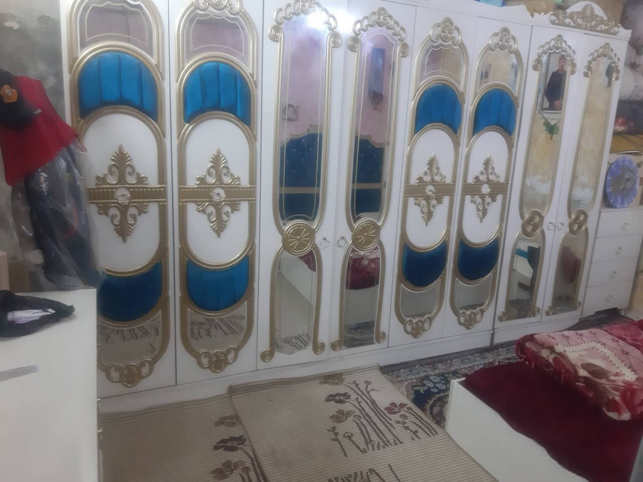 غرفه ٨ ابواب نضيفه جدا درجه اولى ثقيل الاستفسار خاص اوعلى الرقم***********
