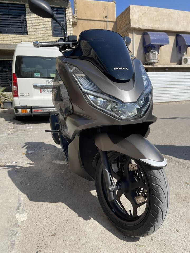 سلام عليكم PCXجيل الرابع يياني حقيقي الدراجه حلوه ونضيفه وكاله مكاني بغداد ***********
