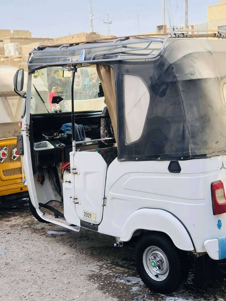 سلام عليكم تكتك للبيع مديل 21 كشر كفاله عامه شلع مكينه مجفته تجفيت شريكه معمره دوس فقط شراي يتصل ***********
