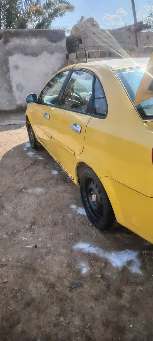 السلام عليكم البيع اوبتره
مديل 2011 سنويه 29 مصفره هيئة وغرامات سياره جهازه حداديه 60 % تبريد عوزه بس غاز بيهه ضربه ب الورا وبيهه معجون ب القماره السعر 50 وبي مجال بسيط كلش بس الشراي يتصل /***********
