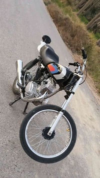 سلام عليك دراجه البيع نامه كلك كلك دراجه نضيفه شوفت عينك سعر 650 رقم 0...