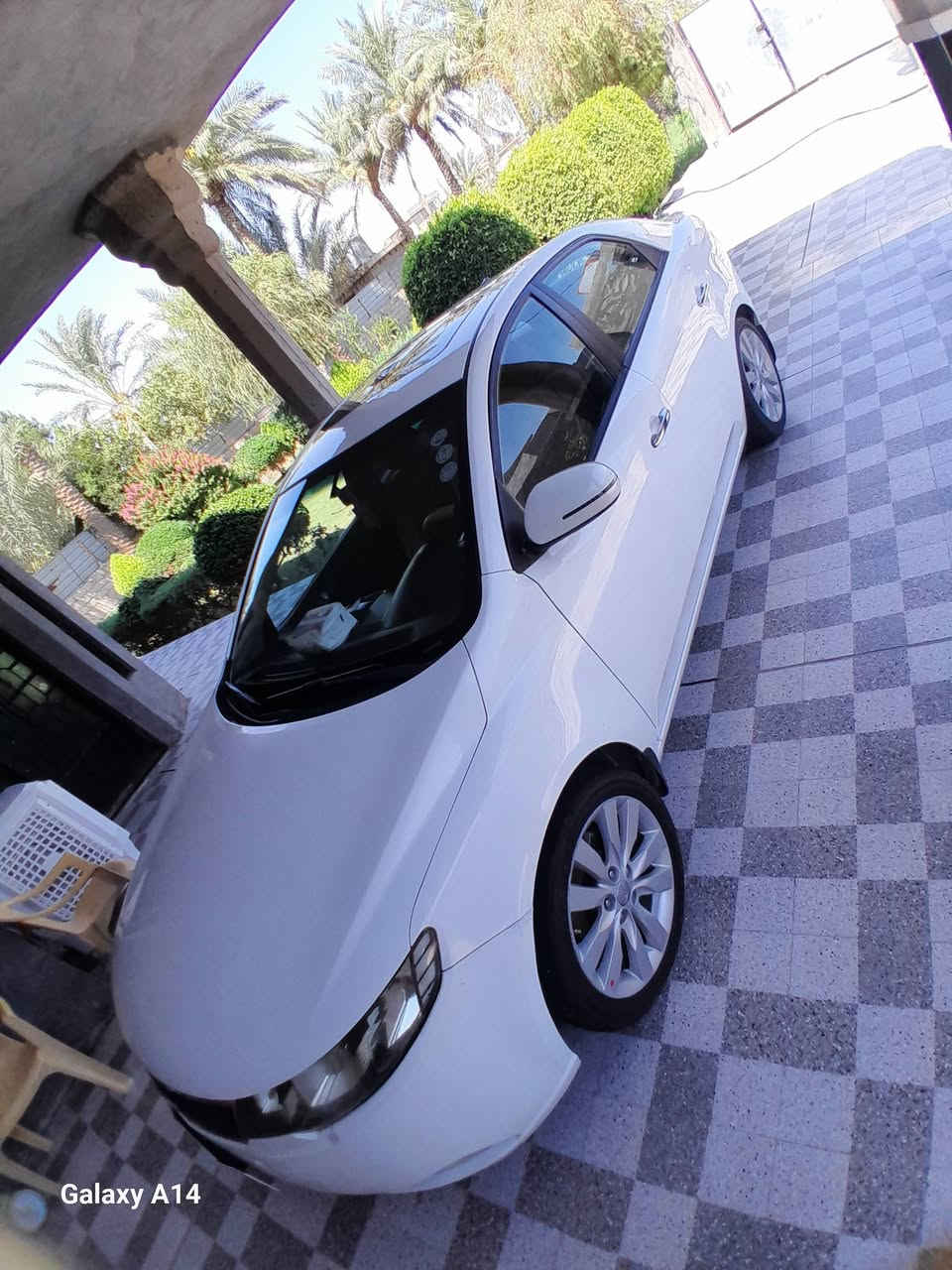 للبيع سيراتو خليجي موديل ١١ كامل مواصفات عدا البصمه
محرك ١٦٠٠ دوش سياره صافيه
كير ومحرك مكفول لاتبخير ولاتنقيص بيه ٣ قطع اثنين تبديل بلادي والجاملغ عكس السايق تعديل عالبارد وصبغ بدون معجون  وتبريد خير من الله والسونار مرفق مع الصور  والسعر ٩٠ قفل المكان الأنبار. الفلوجه ***********
