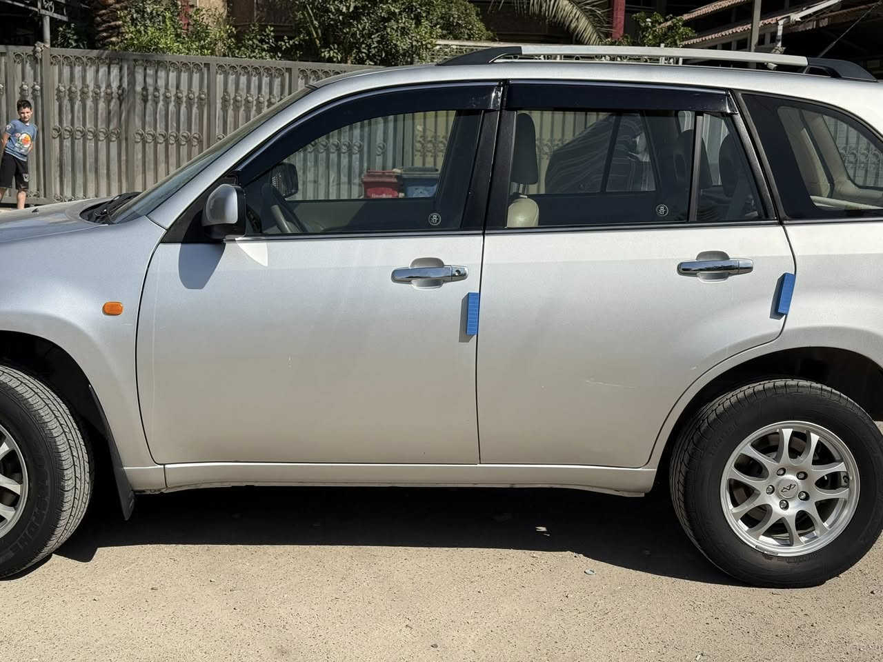 تيكو موديل 2011 كير ميكانيكي محرك 2000 المرغوب رقم بغداد انكليزي هزه جديدة
سيارة جديده كفاله ماشية 103 الف تحويل ثاني يوم 

 كير محرك صدر تايرات باتري كله تمام سياره كلش حلوه على وضع الشركة سيارة جاهزه فول فتحه تحكم ستيرن  تدفأة بالكشنات حساسات خلفيه كشنات جلد دواخل نظيفه سياره ماشاء الله حتى جراد مابيهه بالعافيه عالياخذهه

مكان سياره بغداد المشتل 

غير متواجد عالخاص شراي يتصل ويدلل 

***********
