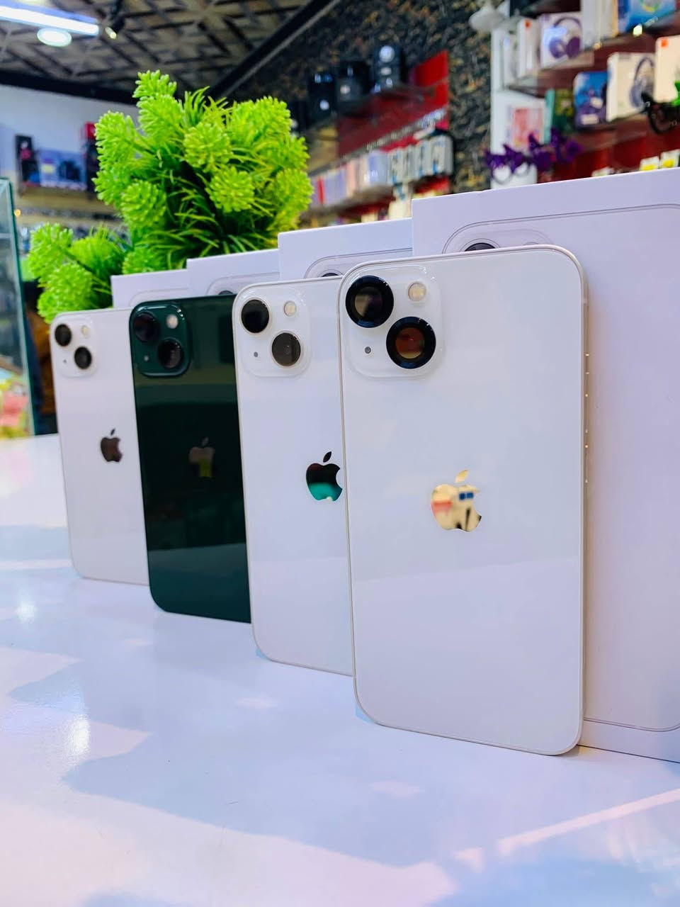 #مستخدم ☺️

📱 iPhone 13  📱

الأوان 🥹👌

     🍂. 🍂    مستخدم نظافته 100/100🍂 🍂

👈👈السعــــــر /🔥 من425الى500🔥👉👉

💎 الذاكــــــــــــــــــــره / 128GB+256GB 

💎 البطاريـــــــــــــــــــــه /من 80 الى100 

______________________________________________

👈يرهم 🔄 مراوس 🔄ويه أي جهاز 🔄 عندك 👉

التوصيل متوفر لجميع المحافظات 💨🚙

او زياره موقعنا الكائن في 🫵

    📌العنــــــــــ🫵ـــــــــوان📌

  🔥 مركز الاسطورة للموبايل 🔥

 ‏_الانبار_ عنه_ مجاور_ مستشفى_ _عنه🏥
 العالم ⛩️⛩️⛩️⛩️⛩️

***********واتس
***********
