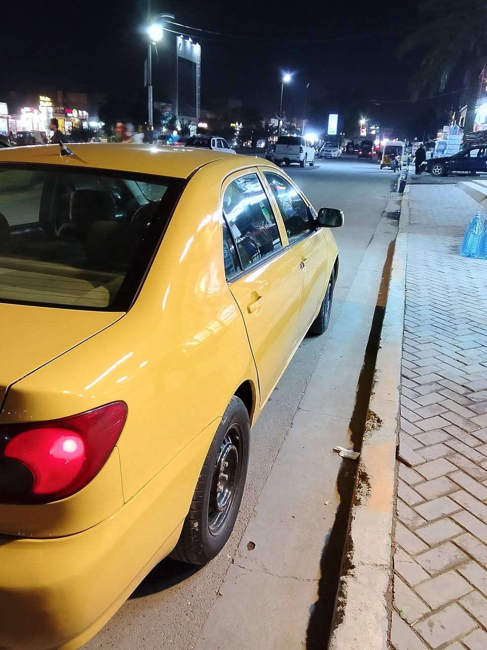 السلام عليكم كورلا نحله 2007 وارد امريكي حادثه جاملغ امامي صفحة السائق وباب الصدر ضربه خفيفه مصبوغه عام جماليه كير يراد تبديل جوزه كهربائيات كله شغاله تبريد شغال محرك 1800 خير من الله منضومة غاز جديده رقم انكليزي سعر 68 وبيه مجال للشراي غير متواجد على الفيس للتواصل ***********
