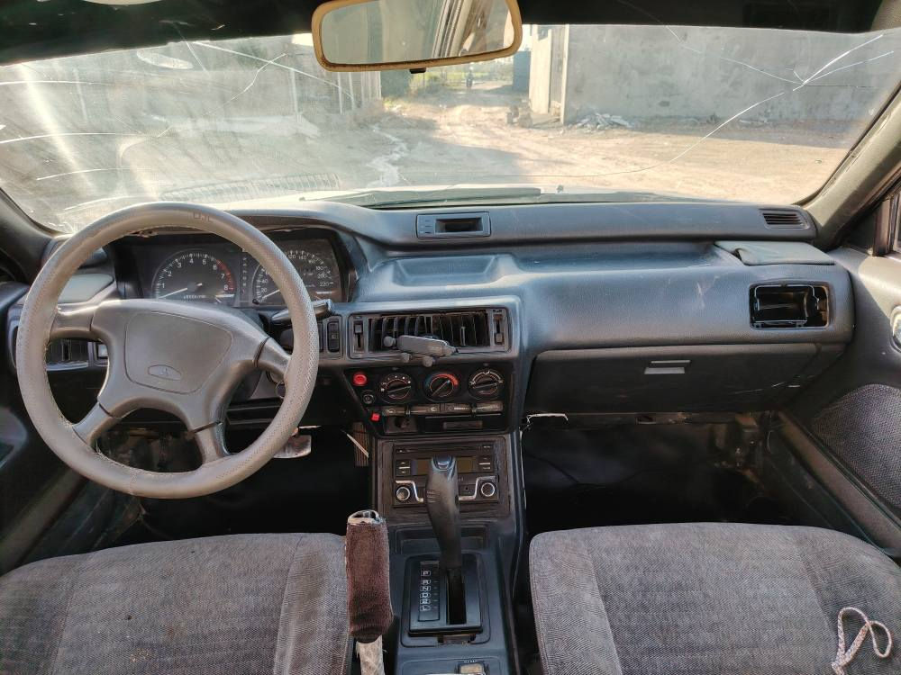 📢 بۆ فرۆشتن: مستەربۆشی گڵاند مۆدێل 1992

ئۆتۆمبێلێکی زۆر پاک و بێ کێشە
ڕەقەم مووسڵ، ئاڕم و سەنەوی ئەسڵی و بەشەرتی بەناوکردن، پاکانەی بۆکراوە

مەکینە: 63ی گەورە (بێ کێشە و بە شەرت).

گێڕ: ئۆتۆماتیک (بێ کێشە و تەقە و ڕەقە).

 بێ لێدران و بێ سبوغ (کامل بە شەرت).

هەموو کارەبایاتی ئیش دەکات.

٤ جام کارەبا.

سڵاید

قوفڵ مەرکەزی

تێبینی: ئۆتۆمبێلەکە زۆر توندوتۆڵە و هیچ مەسرەفێکی تێدا نییە، وەک وێنەکان دیارە زۆر بەجوانی ڕاگیراوە، نۆزڵ و پلاکی نوێی لەسەرە.

📍 ناونیشان: هەولێر
 نرخ: 40وەرەقە و معامەلە

 ژمارەی مۆبایل: [***********] أربيل, العراق
