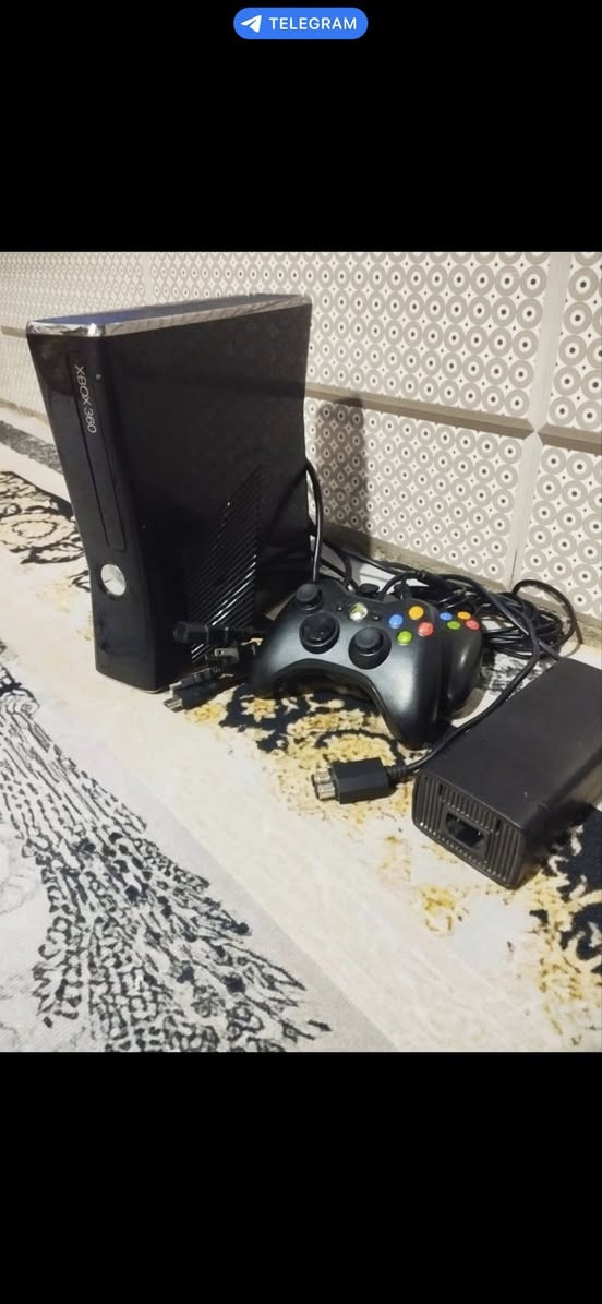 اكس بوكس 360 جوستكات 3 / سكان / سعر 125 / فقط الرقم ‭0781 555 9442‬
