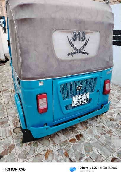 سلام عليكم تكتك البيع 22 شهر 8 كفاله مرقم بدل بستم فقط سعر 8600 وبيه مجال رقم راعيه ***********
