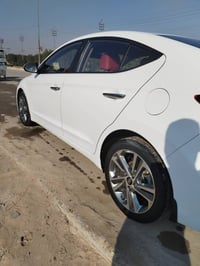 النتره ٢٠١٨ خليجي سوبر جديده جدا كفاله عامه ماشيه ٩٠ الف فول موصفات ٠٧...