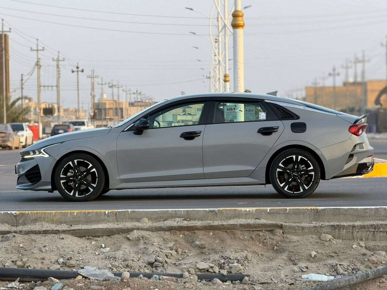 سلام عليكم كي فايف موديل 2023 وارد امريكي بيه جاملق وبنيد وباب صبق حره تحويل مشروع وطني فول موصفات عده البنراما بصمه كشنات جلد وكهرباي بصمت باب أشار ب مري دواخل لونين حاجب ع لايت ماشيه 80 الف حقيقي سايد بريك دكمه جديده اوجاهزه حداديه تخم تاير تبريد ثلج مكان السياره الناصريه مركز السعر 150  
 للستفسار ***********
