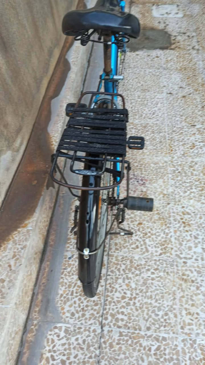 السلام عليكم بايسكل للبيع حجم 26موديل 2020او اراوس العندو يرسلني على خاص
ا


**إذا كنت صاحب هذا الإعلان وتريد حذفه لأي سبب، رجاءا أرسل رسالة إلى الدعم الفني**