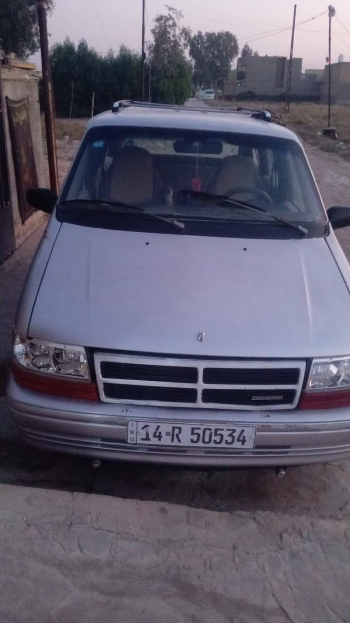 سياره دوج كلايزر للبيع رقم بصرة مشروع وطني بسمي جاهزه من كلشي بس التبريد عاطل غراضه  موجوده كير محرك خير من الله مكاني بغداد الحسينيه مال الراشديه السعر 40 هذا رقمي ابو عبدالله ***********
