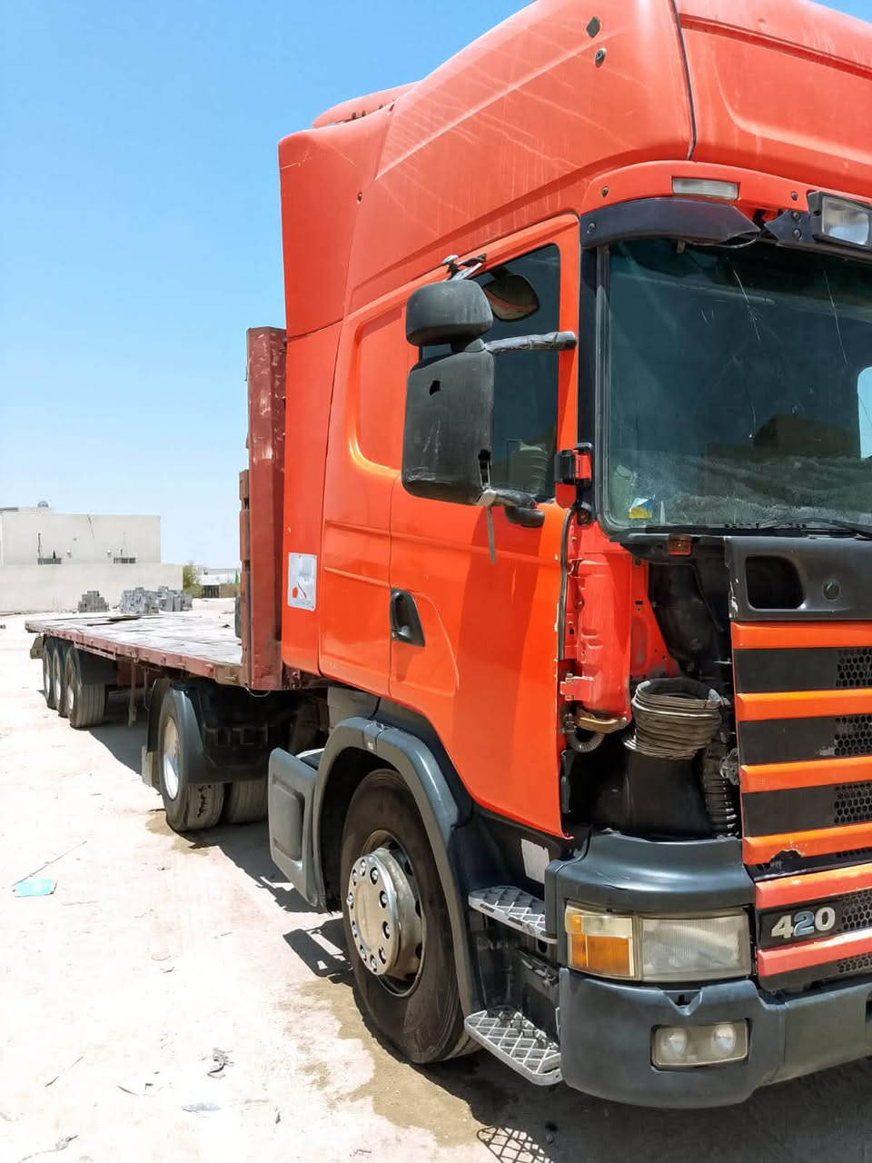 السلام عليكم سكانيه البيع مديل 2004
محرك 420 كير 900 كير3في 3  
رقمه دهوك ما ندل رعيه بيع هاذ الموجود
سياره جاهزه ماينقصه شي بيع راس وعربانه وبس راس 
سعراه كامله110 وبيه مجال وبس راس 85 ملحظه اني مكلف بل نشر وهاذ رقم رعيه ***********
