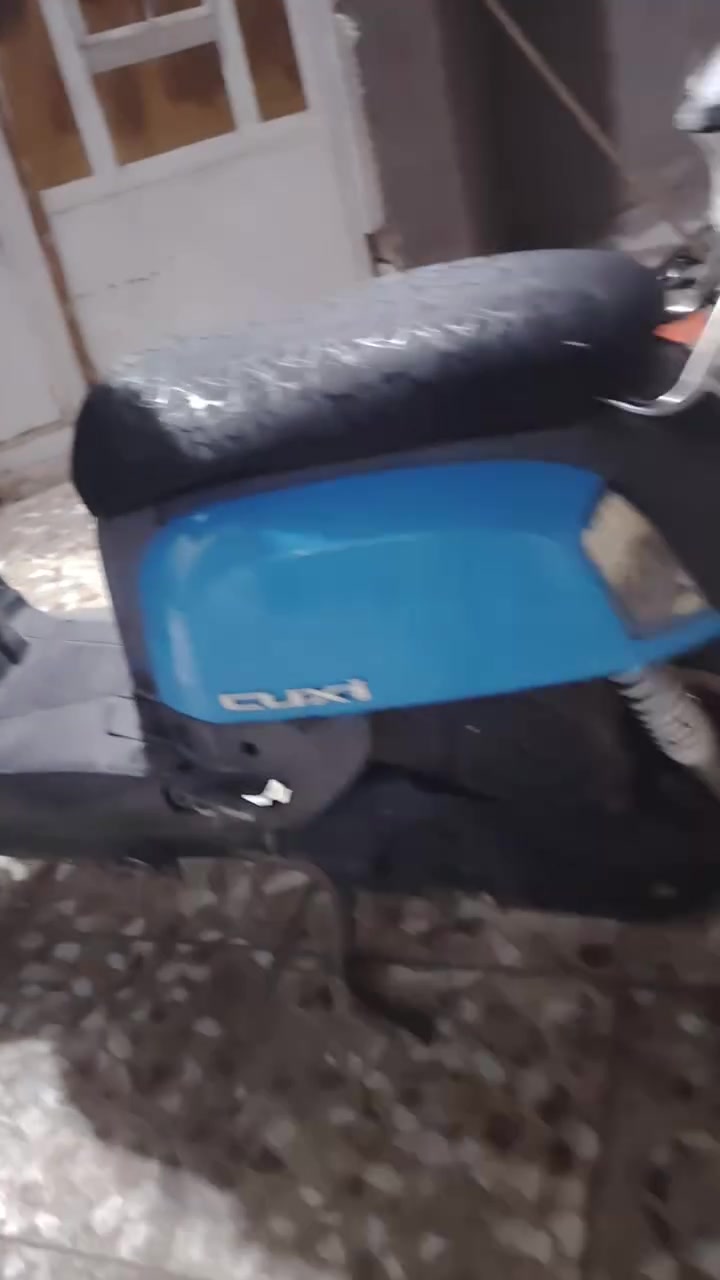 للبيع بوليس 14 لون مميز نوزل سكليتر خطين شاشه الكتروني دراجه مال رمبه لا نضوح لا تنقيص لا تبخير لا دوانز بس واقيه مال طين خلفيه مابيه اي شي ثاني مابيه كلهه شغاله هذا رقمي متواجد فقط واتساب ***********

