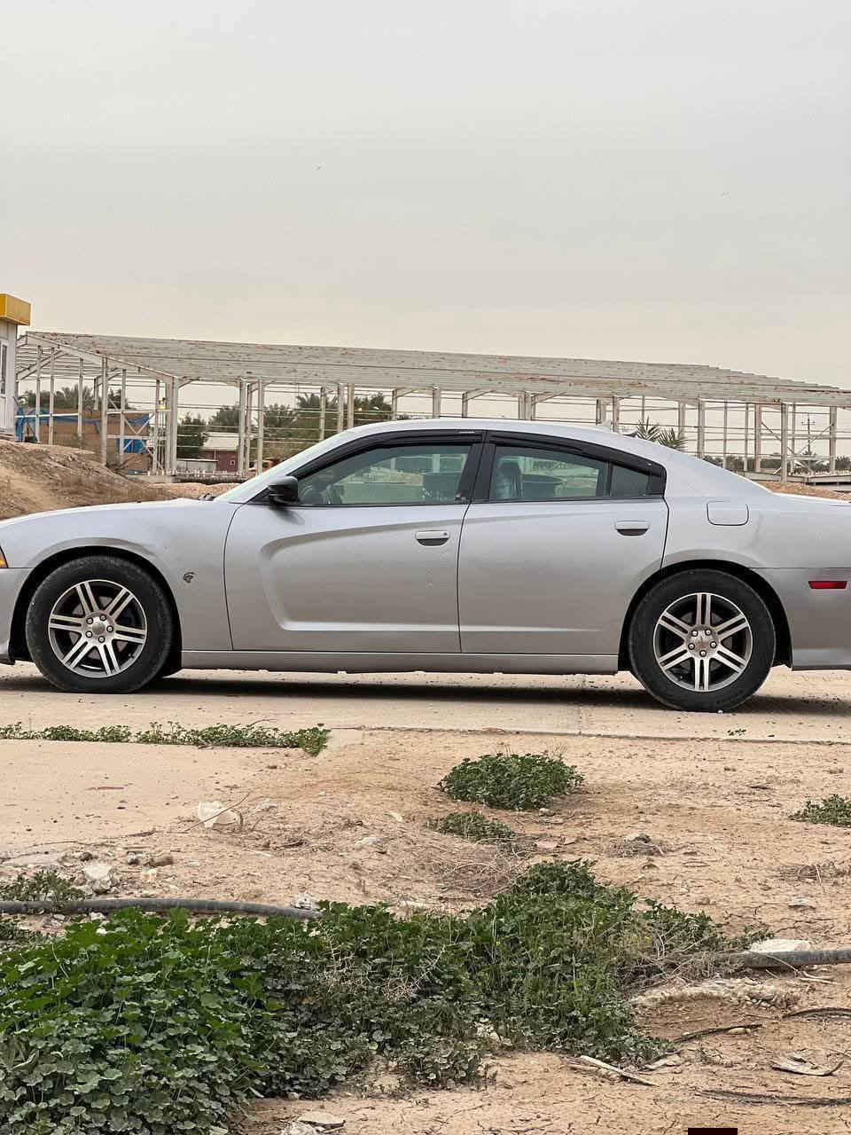 السلام عليكم / مو شراي لا يكسر بحلال الناس 
جارجر 2014  اصل بغداد بأسمي شخصيا / مكفوله من كص ولعيب شرعي

السعر 135 $ وبيهه مجال

الأتصال او  مراسله وتساب***********

محرك 3600

تو ويل

شاشة كبيرة

كير طياره

كشنات تدفئة تبريد

لايتات عدسة

بجم زنون

محدثه srt

ويل srt اصلي

سيارة حلوة وجاهزة مال جناي استخدام شخصي

سونارها مرفق مع الصور 

العنوان الديوانية / السدير
