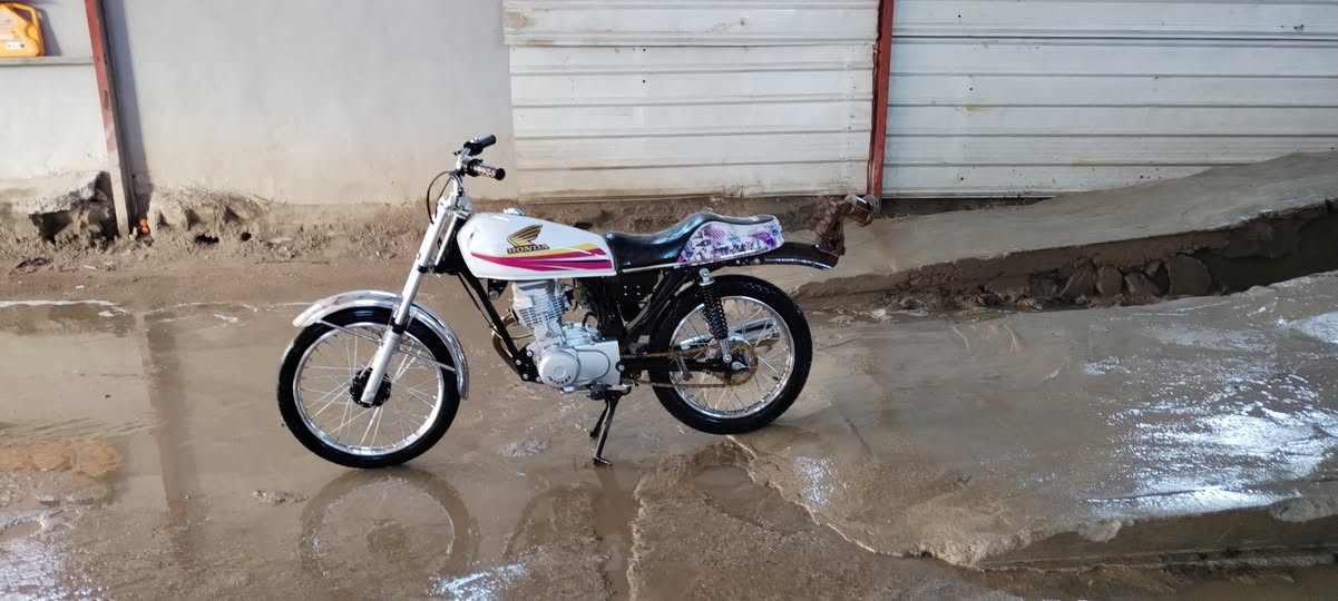 اربعه كير تعمير جديد ماطور برغي ماعيز محرك انتس متوزاي على بيعه ليوم ليحب هاذ رقمي ***********
