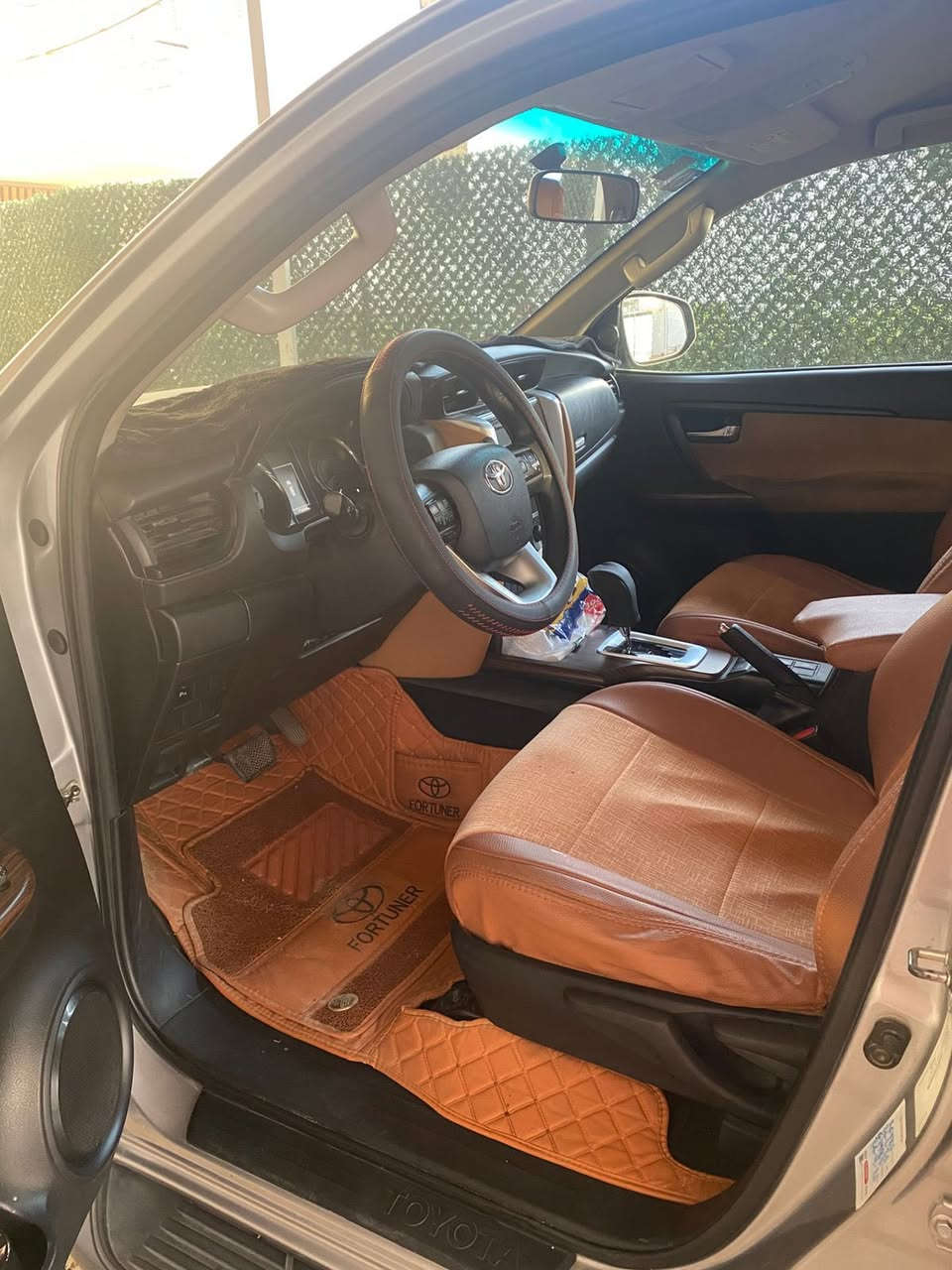 فور جنل موديل 2018ساز فول الفول محرك 2700سياره أخت زيرو مال بيت حساسات كأمره دواره كله بلادي رقم بغداد  أنكليزي رقم بغداد السعر 235$مكان السيارة بغداد /الكرخ حي العدل  تلفون ***********موجود في وتساب
