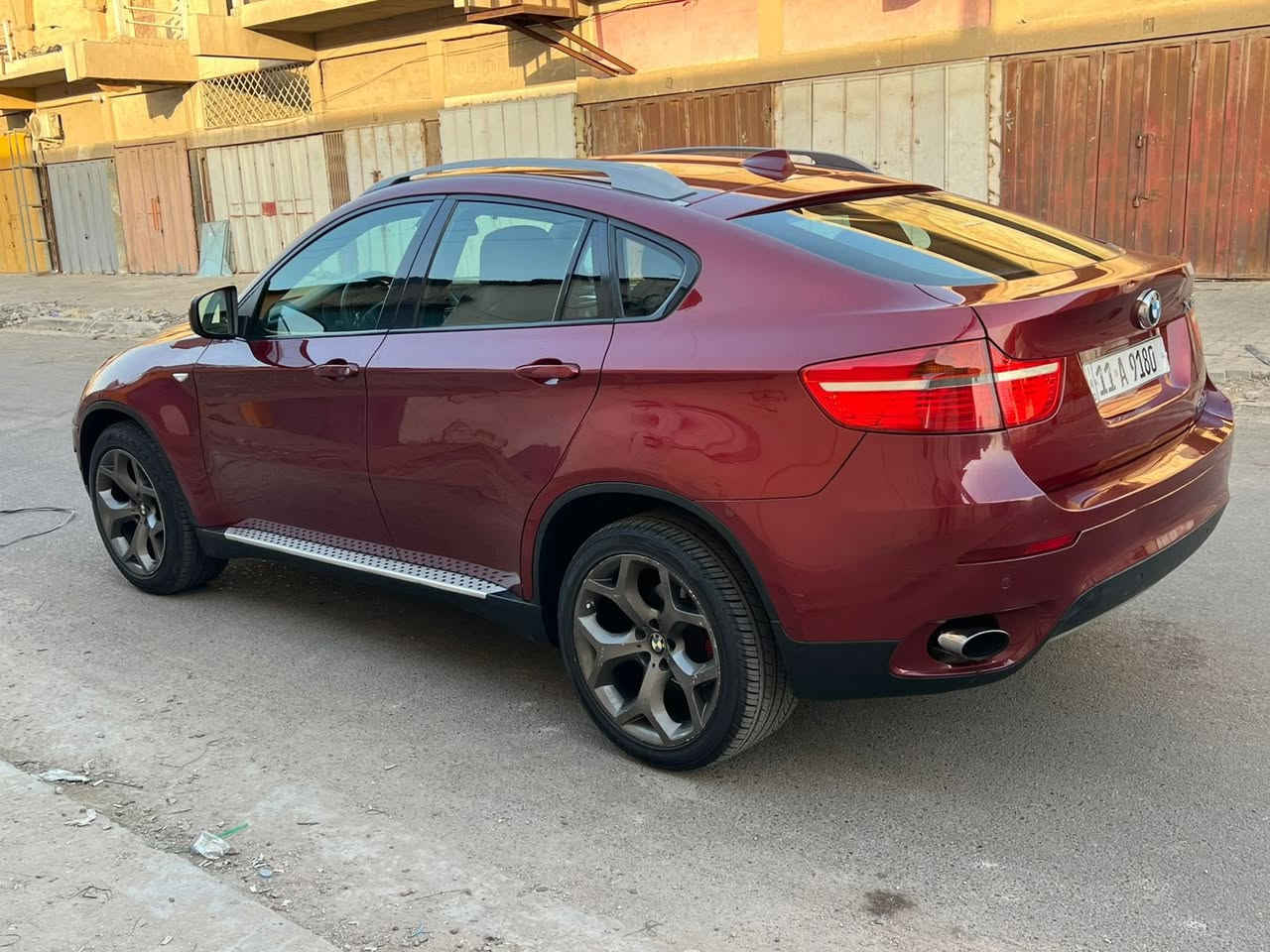 🚗 BMW X6 موديل 2009 للبيع – بغداد / مدينة الصدر
موديل 2009 للبيع – بغداد / مدينة الصدر
 • المحرك: 6 سلندر N54
 • السعة: 3.5 توربو
 • المشي: 183,000 كم
 • المدينة: بغداد – مدينة الصدر

🔧 الحالة الميكانيكية:
 • المكينة ممتازة جدًا
 • منظومة الماء والتبريد جديدة بالكامل
 • كير تبريد + حساسات جاهزة
 • الجير شغال تمام
 • الفور ويل ملغي

🛞 المواصفات:
 • ويل كب حجم 20
 • الإطارات الخلفية تو سايز
 • كشنات جلد مغلفات مخمل
 • رقم لوحة مميز

🎨 الهيكل:
 • صبغ حزام فقط
 • بدون حادث

⚠️ ملاحظات (مذكورة للشفافية):
 • فتحة السلايت عاطلة
 • الكاميرا الخلفية عاطلة

💰 السعر:

14,000$ قابل للتفاوض
اتصل ***********
