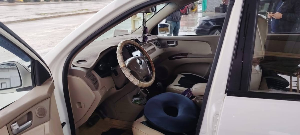 مكلف بالنشر 
كيا سبورتج وارد كوري
كوبون بانزين 
سنويا مو ساقطه 
محرك كير شرط الفحص فول
السياره بيها صبغ مو حزام بس ابيع حزام 
سبب عمليات التحرير (مشظايا )
السعر 100 وبيها مجال 
الموقع الموصل 
***********
*********** الحمدانية, نينوى
