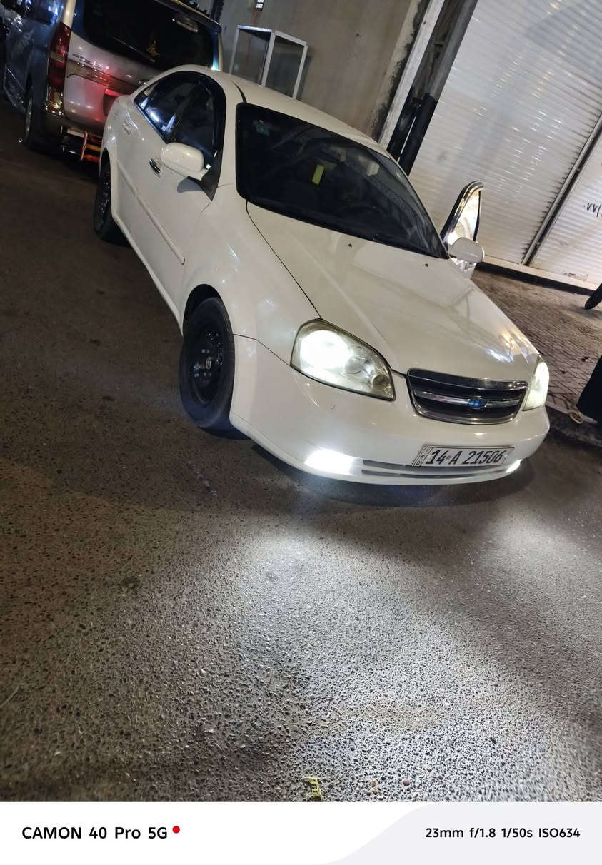 وبترا موديل ٢٠١٢ بيه رشات صبغ قليله كفاله من الضربه رقم بصره دولي جديد مكان السياره البصرة الموفقية الرقم ***********
