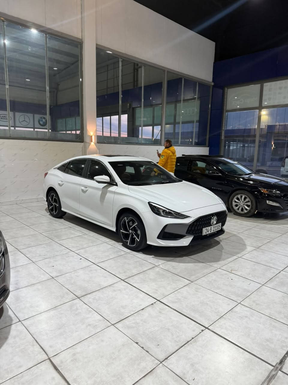 للبيع MG GT وكالة شركة mg فول مواصفات فئة لكشري اللون ابيض موديل 2024 رقم دهوك ماشيه 38000 مواصفات تحديد مسار رادار امامي كشنات جلد كرسي السايق كهرباء مكينه 1500 تيربو كاميرات 360 شفتات بالستيرن كير طياره ويل جبير لايتات زينون بك لايت لد سلايد و بعد بيه هوايه مواصفات السعر المطلوب 14100 مكاني حي الجامعه ‭٠٧٧١ ١٢٧ ٧١٥١‬
