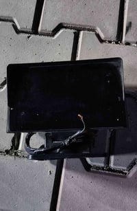 شاشة • تلفزيون • للبيع