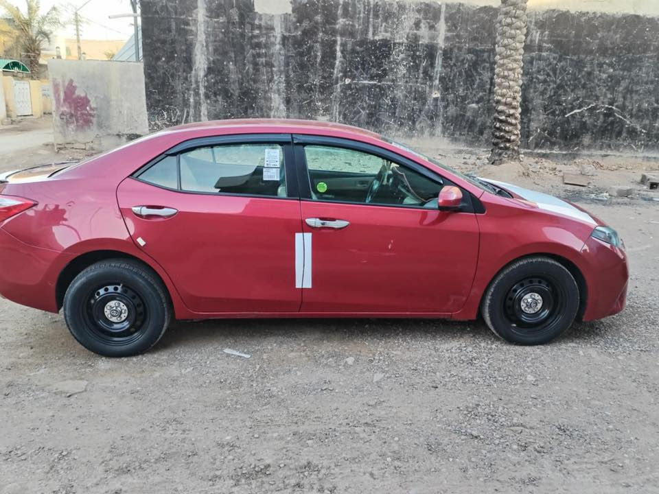 السلام عليكم 
كورلا موديل 16 le
مواصفات معروفه
رقم بغداد الدولي
حادثها جاملغ مفتوح وارجع نفس 
سياره نقصها صدر امامي فقط 
سونار موجود داخل الصوره
سعر 125 بيها مجال 
مكان السياره ديالى بعقوبه

للاستفسار اتصل 
***********
