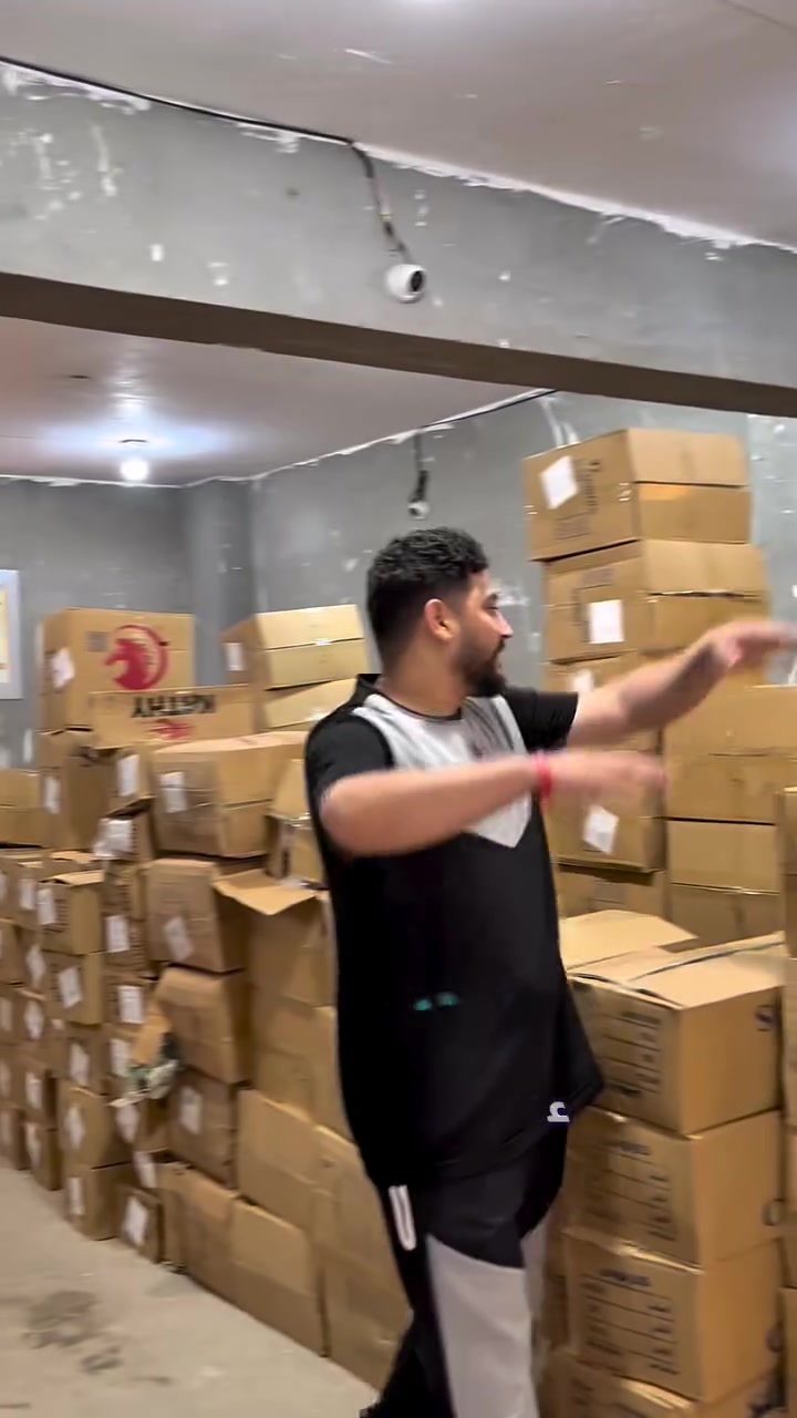 الجديد وصل 🔥
مستورَد بالكامل… بسعر أقل من المصري 😳
يعني بتاخد خامة أعلى + شكل تريند
وتبيع بسعر محدش هيعرف ينافسك فيه 💰

تميمة شوز دايماً بتجيبلك المكسب الصح 👌
متفوتش الفرصة… الكمية مش هتستنى كتير
للتواصل والطلب:📲
01022622763
01107022127
رقم الشكاوى:☎️
01050005317
تابع كل جديد هنا⬇️:
🔹 تليجرام:
https://t.me/+_uGh2i8QUtgxYjRk
🔹 قناة واتساب:
https://whatsapp.com/channel/0029Va6035E6BIEj8bM74w0i
🔹 تيك توك:
https://www.tiktok.com/@tmima_shoes
🔹انستجرام :
https://www.instagram.com/tamimashose2030
🔹جروب الواتساب :
https://chat.whatsapp.com/GelUuoBbOMaHMyarxih68I?mode=gi_t
🔹يوتيوب :
https://www.youtube.com/@tamimashose
📍 العنوان:
6 أكتوبر – الحي الثالث – مجاورة 8
شارع 44 – بجوار الحصري
#slipper #احذية #جمله #جملةالجملة
#تميمة_شوز_اختيارك_الافضل💯👌


**إذا كنت صاحب هذا الإعلان وتريد حذفه لأي سبب، رجاءا أرسل رسالة إلى الدعم الفني**