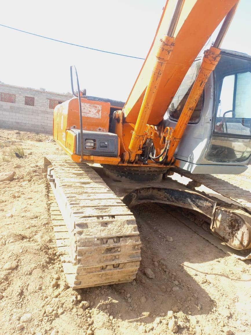 سلام عليكم حفاره فايف موديل 97 رقم ألماني جهازه ***********
