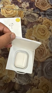 ايربود • جيل ٣ • مستعملة شوية