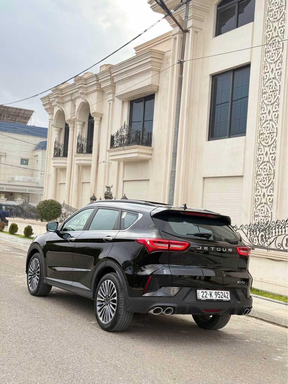 ‏Jetour x70
🔥سعر $137 وةرقة 🔥
مودیل2024
 5 سال ضمان شەریکە هارلم 
تةنها 13 هةزاري رويشتي 
محرک4پستن1.5Tتوربو
ئوکتانی بەنزین91
3مقعد 7راکب
بينج كاميرة 
رادار 
گيج اليكتروني 
بةسمة بريك بةسمة 
گوشين جلد كارةباي 
بة ناوي خوم 
تةنها جةملخ بيشوة سكن بوياخ هةية بي زوري بي اربك  هةموو كيان بةشةرت دفروشم 
رقم اربیل»مکان اربیل
فول فول مواصفات *********** أربيل, العراق
