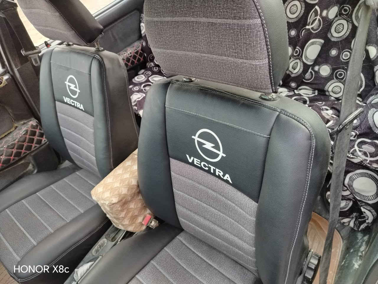 سلام عليكم فكتره للبيع موديل ١٩٩١ حجم ١٨٠٠ كير محرك شرط رقم صلاح الدين مكاني سامراء *********** سعر ٣٤
